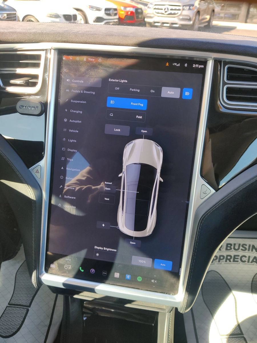 Used 2015 Tesla Model S 85D AWD/4WD image 39