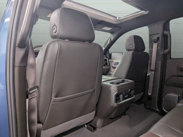 Used 2025 GMC Sierra 1500 Denali w/ Technology Package AWD/4WD image 28