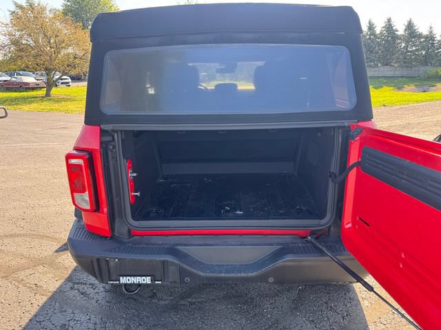 Used 2023 Ford Bronco Black Diamond AWD/4WD image 17