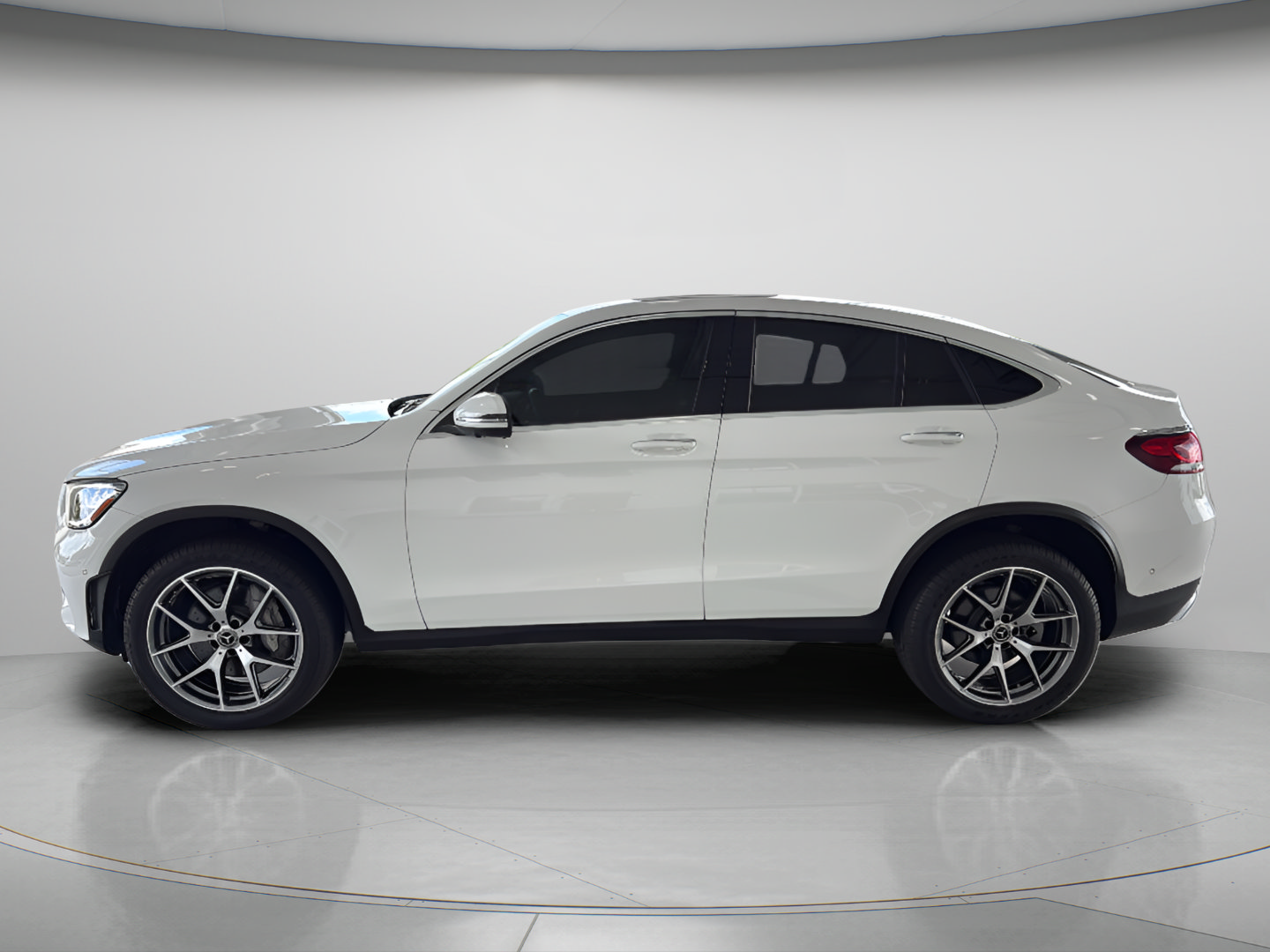 Certified 2023 Mercedes-Benz GLC 300 4MATIC Coupe image 2