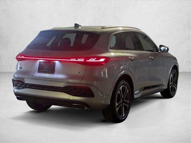 New 2025 Audi Q5 Prestige video 2