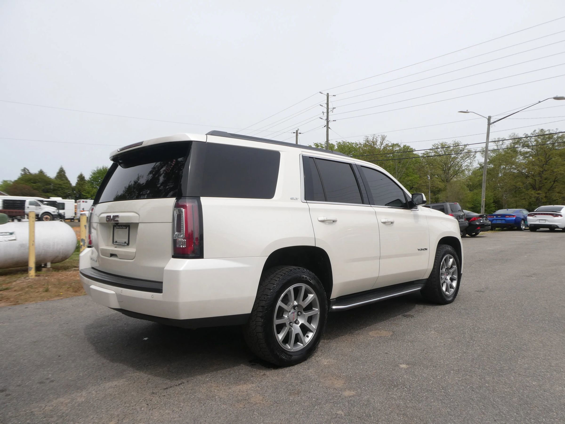 Used 2015 GMC Yukon SLT w/ Open Road Package AWD/4WD image 5