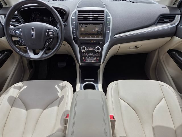 Used 2019 Lincoln MKC Premiere FWD image 17