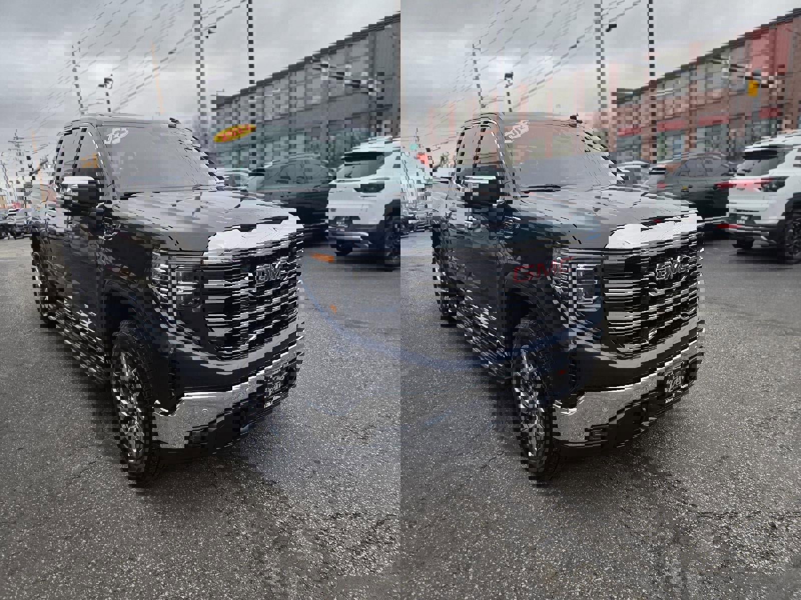 Certified 2022 GMC Sierra 1500 SLT w/ SLT Premium Plus Package image 13