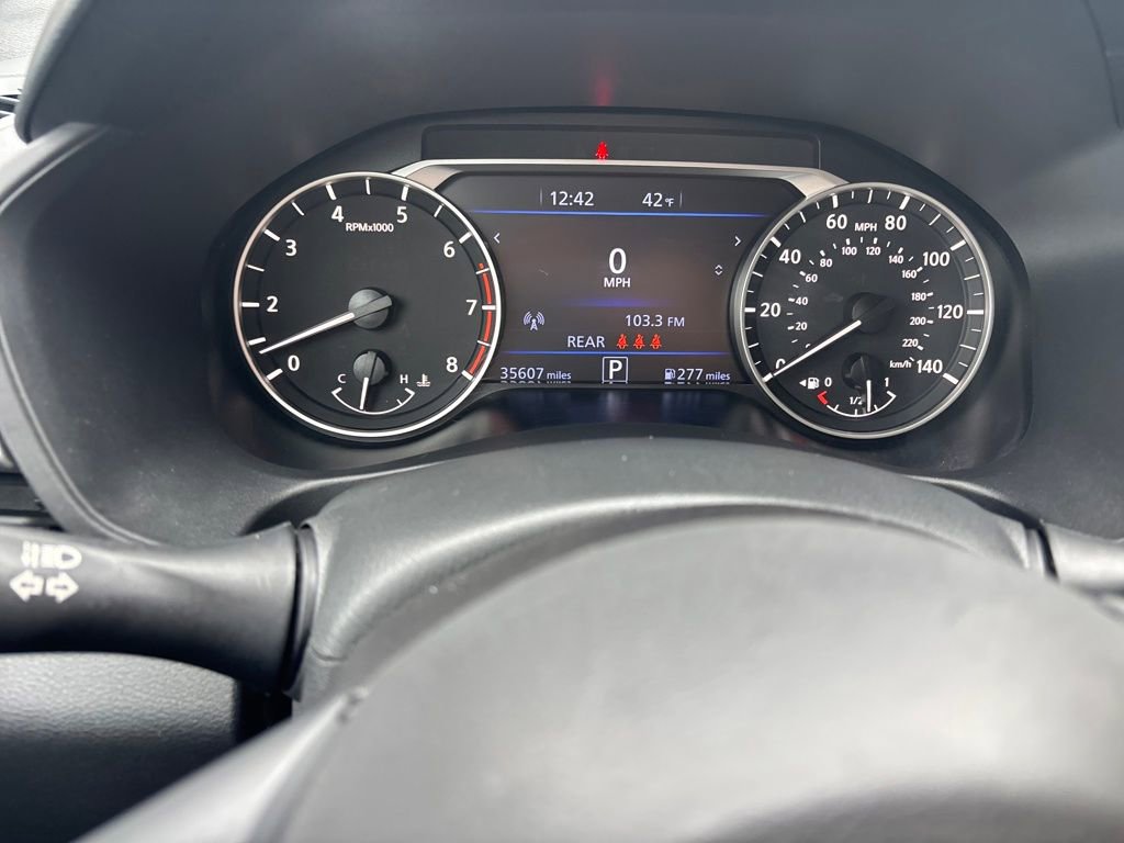 Used 2025 Nissan Altima 2.5 SV image 37