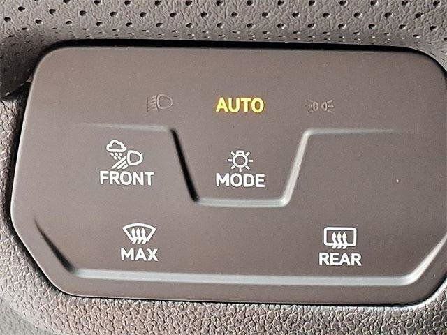 New 2025 Volkswagen Atlas Cross Sport SE image 20