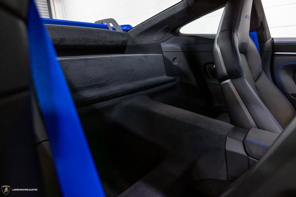 Used 2026 Porsche 911 GT3 RWD image 42