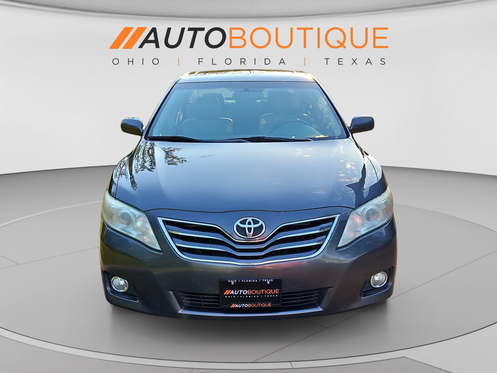 Used 2011 Toyota Camry XLE w/ SE/XLE Extra-Value Pkg FWD image 7