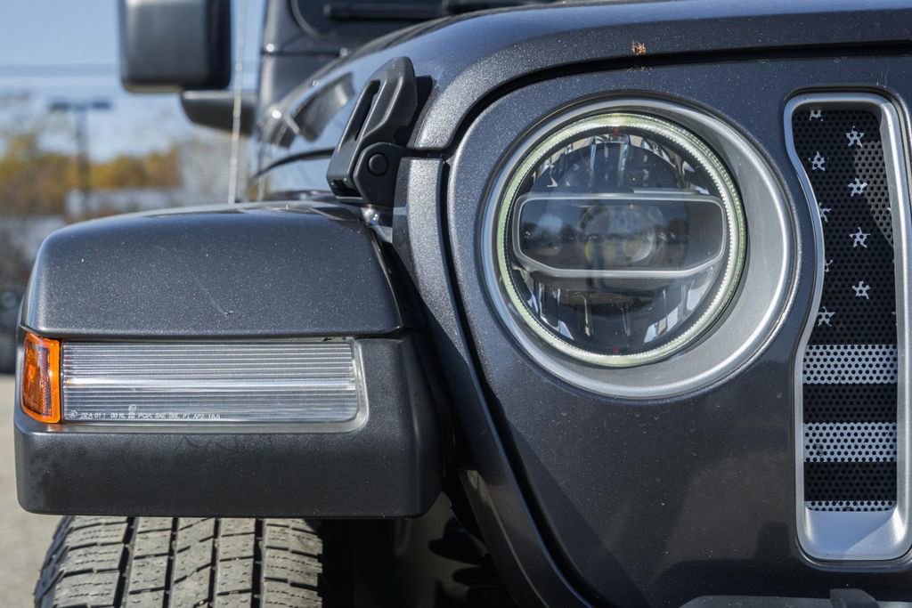 Used 2020 Jeep Wrangler Unlimited Sahara image 12