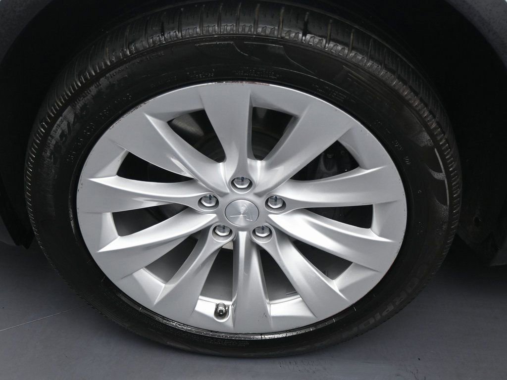 Used 2021 Tesla Model X Long Range image 39