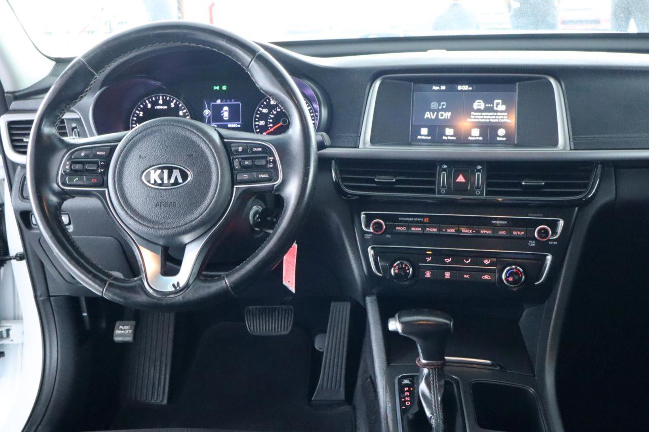 Used 2018 Kia Optima S FWD image 17