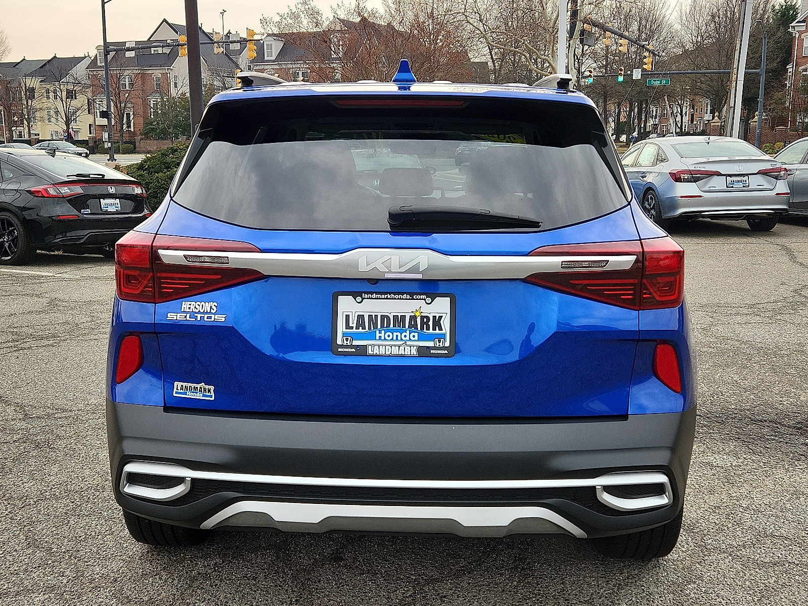 Used 2022 Kia Seltos SX w/ Sunroof Package image 5