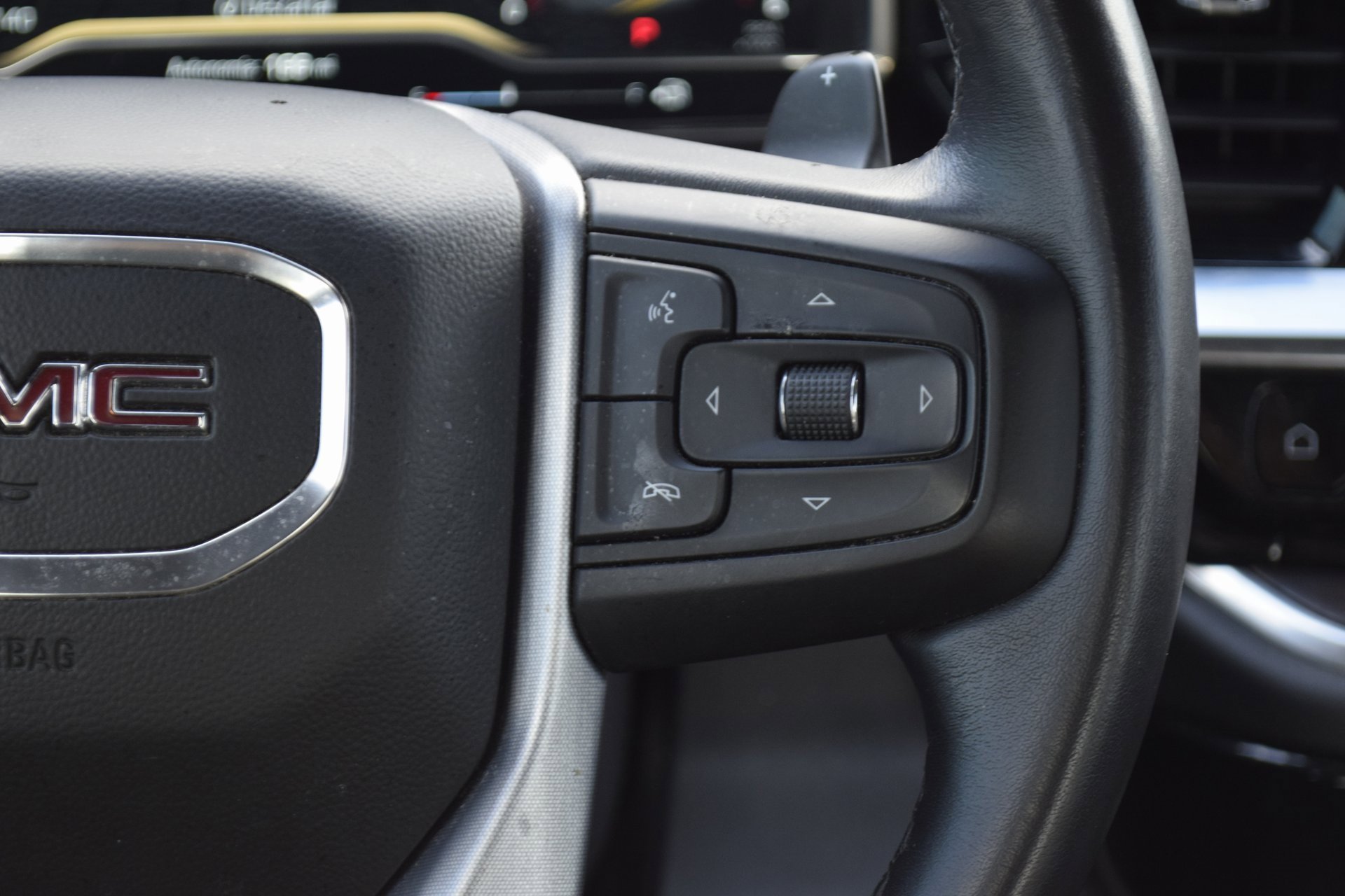 Used 2022 GMC Sierra 1500 SLT w/ SLT Convenience Package image 13