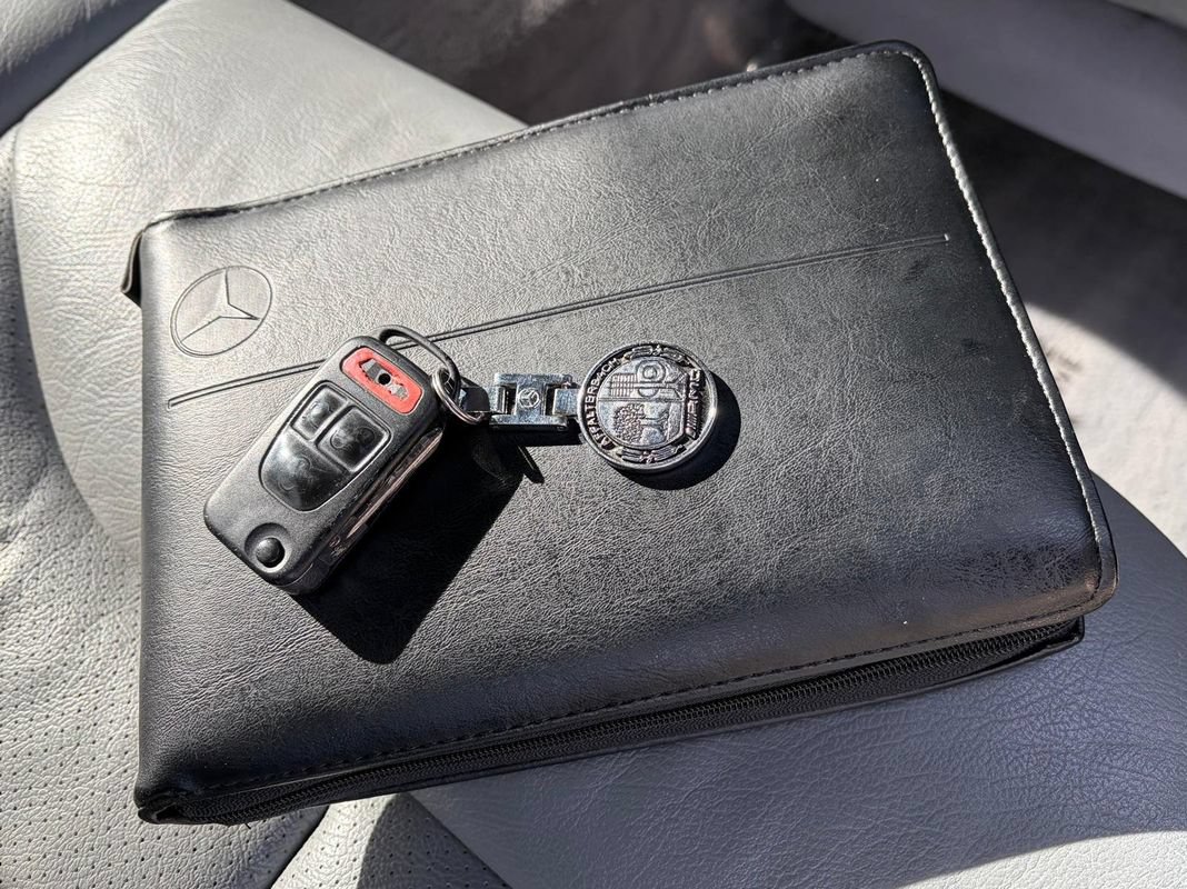 Used 1998 Mercedes-Benz S 500 Sedan image 22