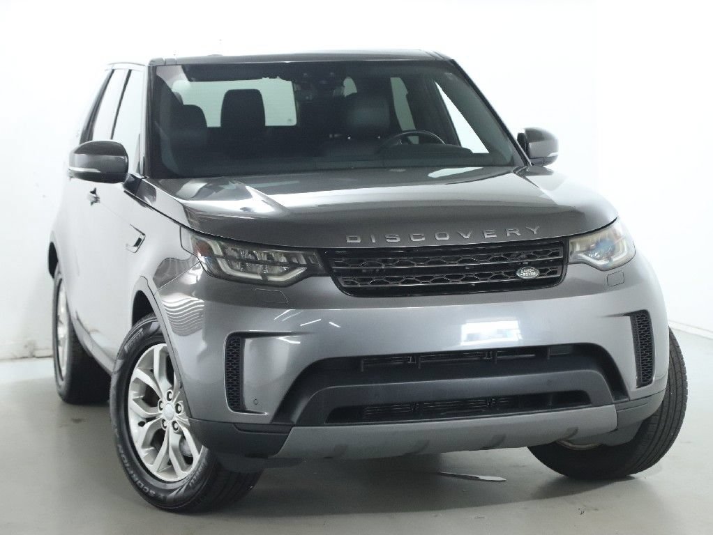 Used 2017 Land Rover Discovery SE AWD/4WD image 2