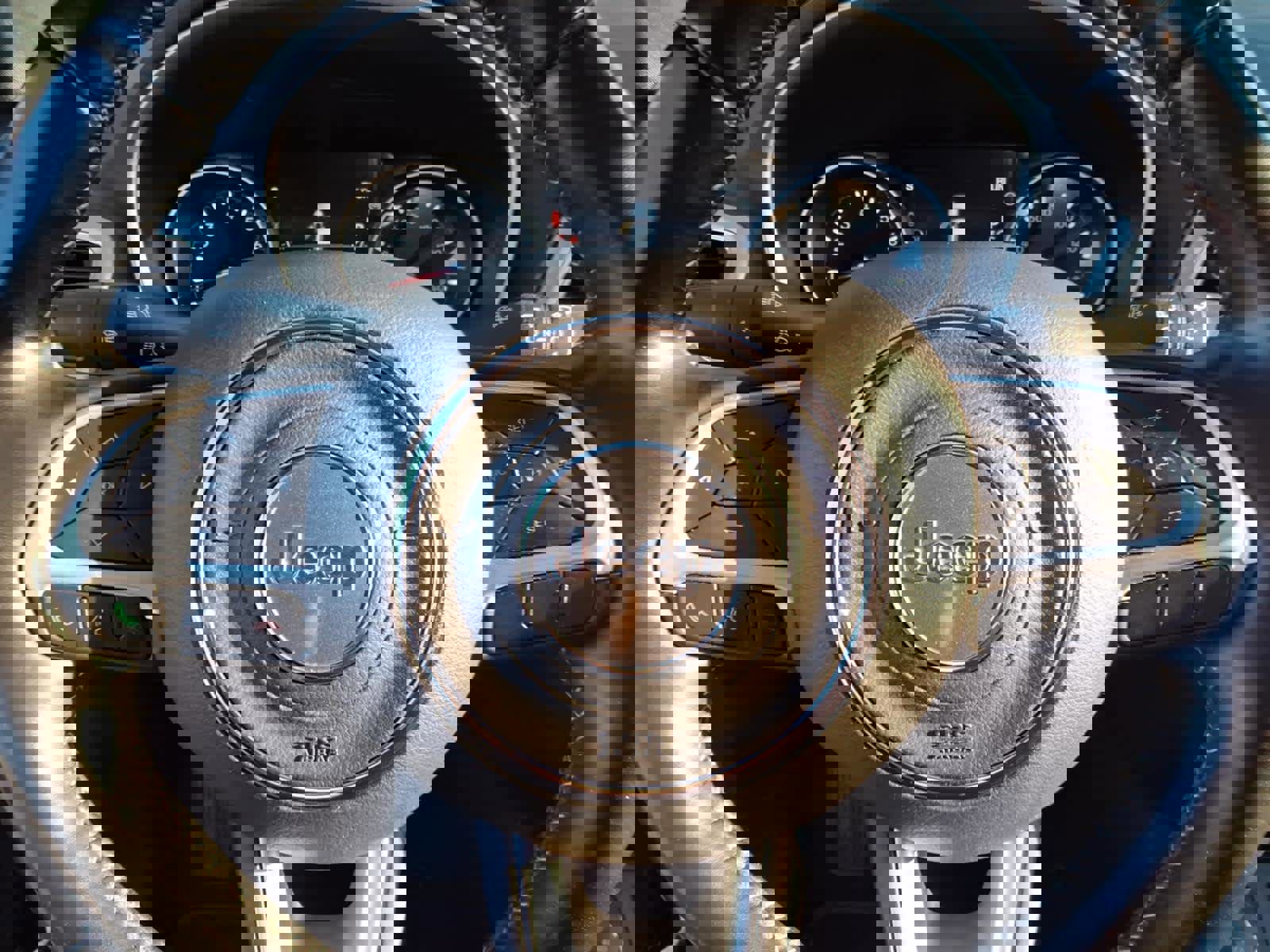 Used 2021 Jeep Compass Latitude AWD/4WD image 19