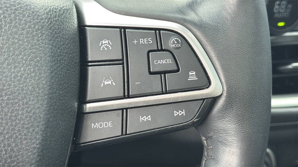 Used 2024 Toyota Grand Highlander XLE image 36