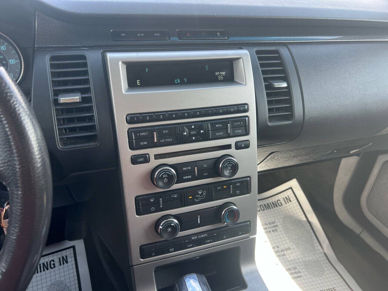 Used 2009 Ford Flex SE FWD image 25