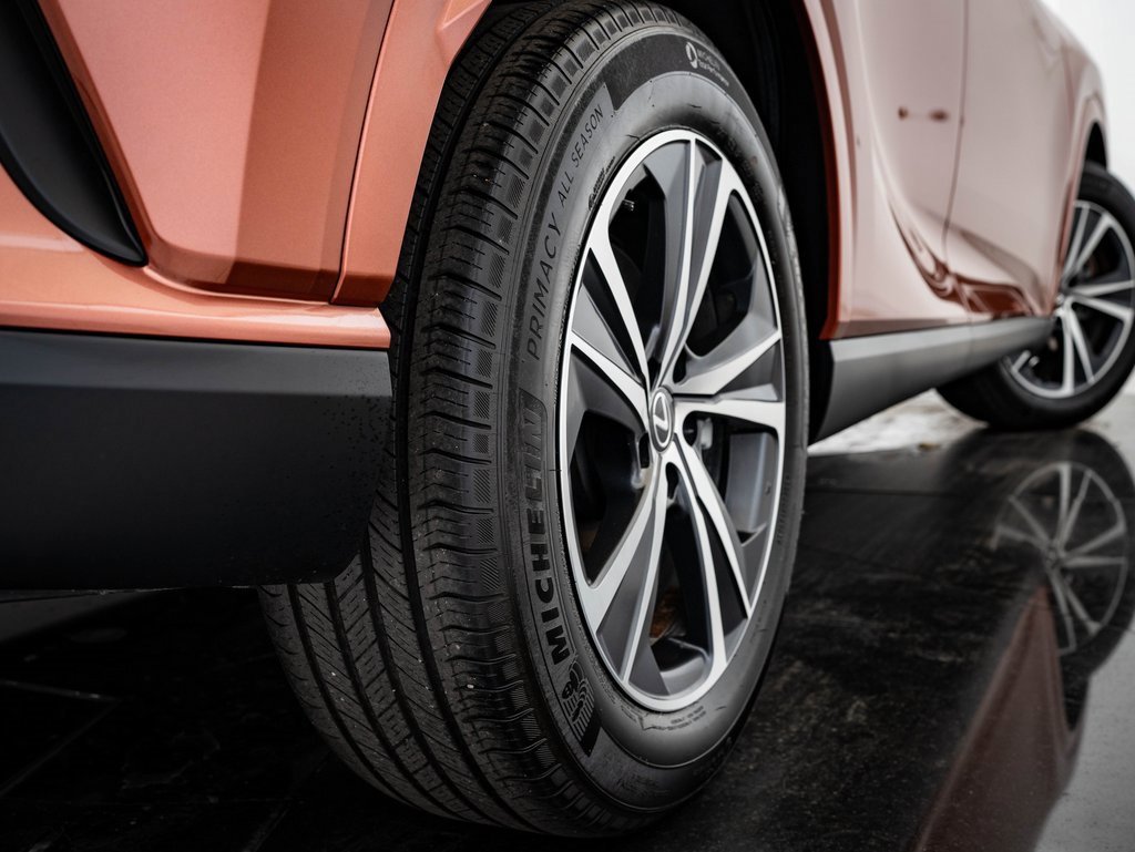 Certified 2024 Lexus RX 350h w/ Convenience Package image 43