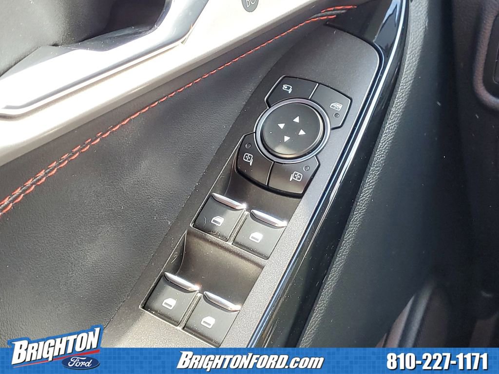 Certified 2023 Ford Explorer ST-Line AWD/4WD image 17
