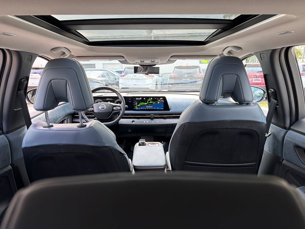 Used 2024 Nissan Ariya AWD image 37