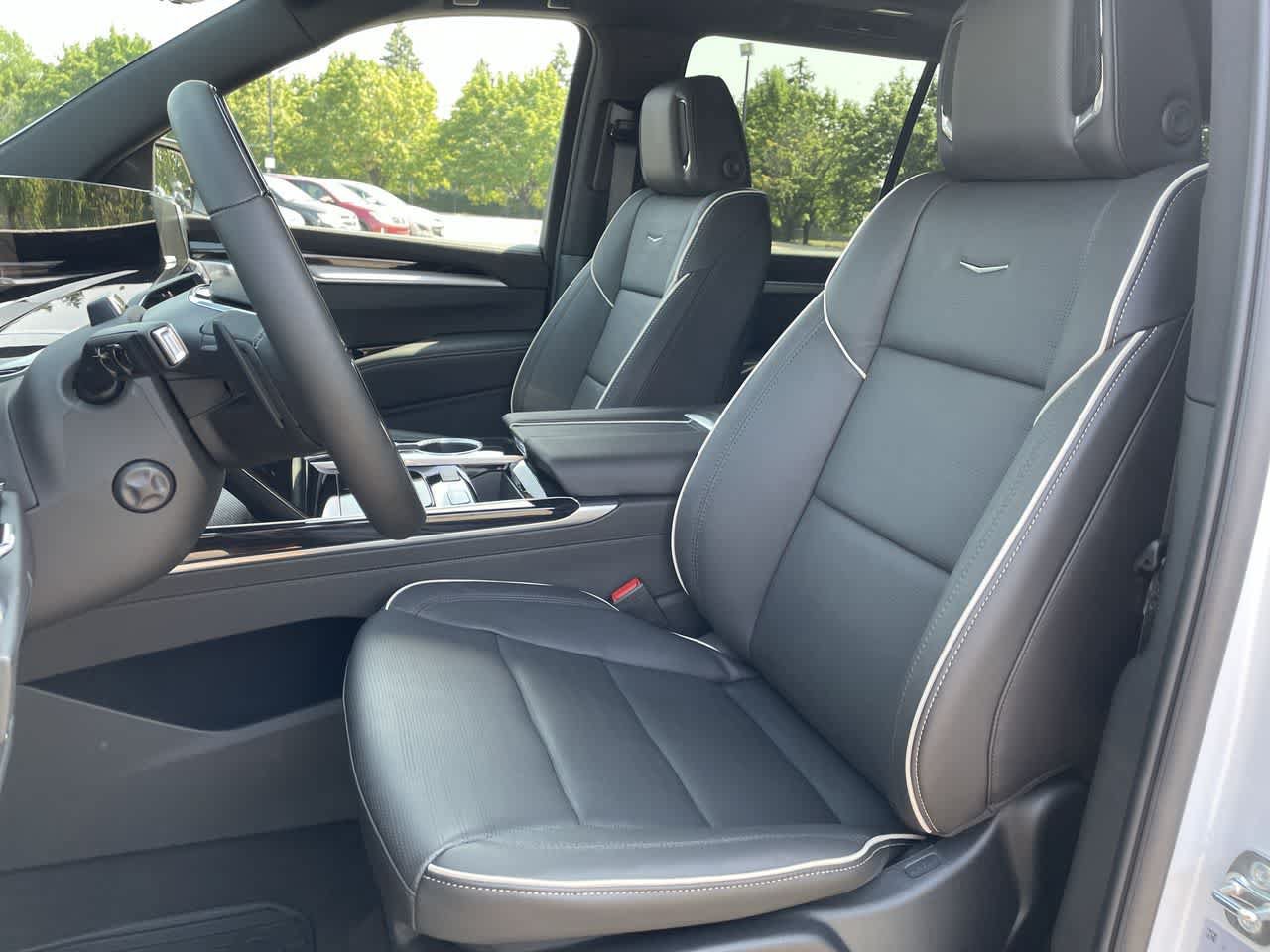 New 2026 Cadillac Escalade Sport AWD/4WD image 12