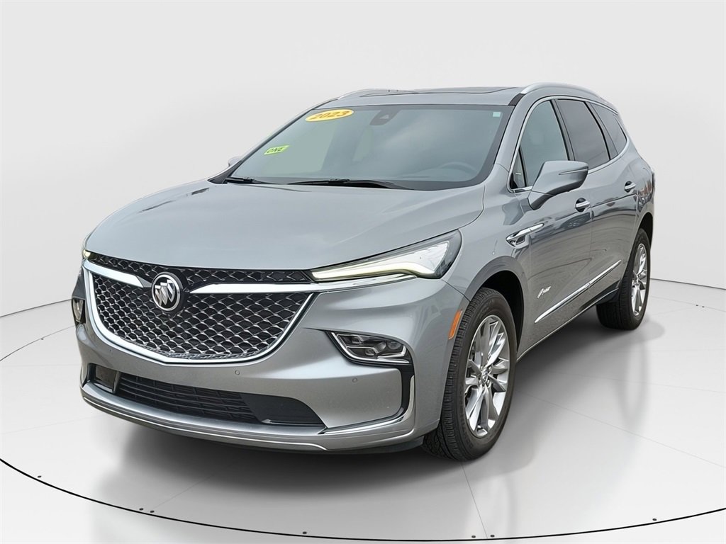 Used 2023 Buick Enclave Avenir w/ Avenir Technology Package image 2
