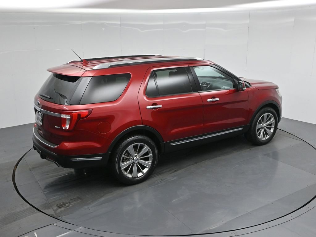 Certified 2018 Ford Explorer Limited w/ Ford Safe & Smart Package image 49