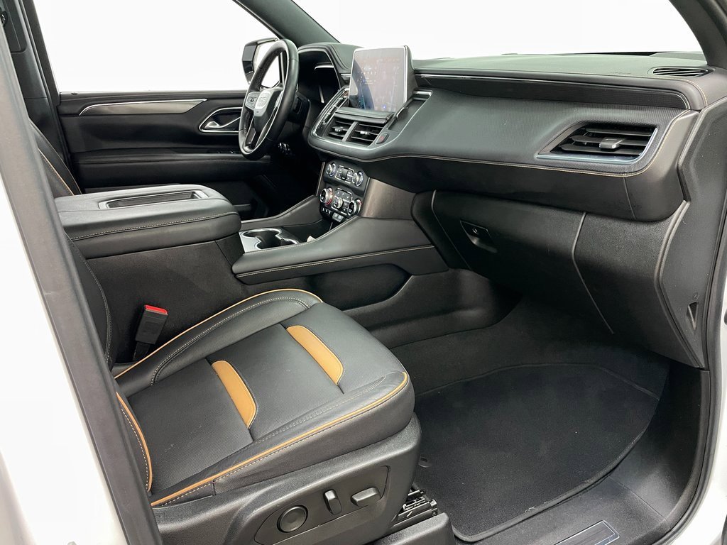 Used 2023 GMC Yukon XL AT4 w/ Max Trailering Package image 44