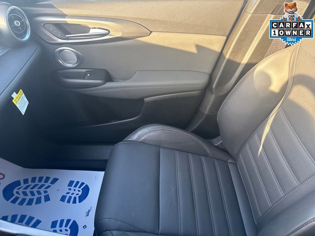 Used 2024 Alfa Romeo Tonale Ti image 30