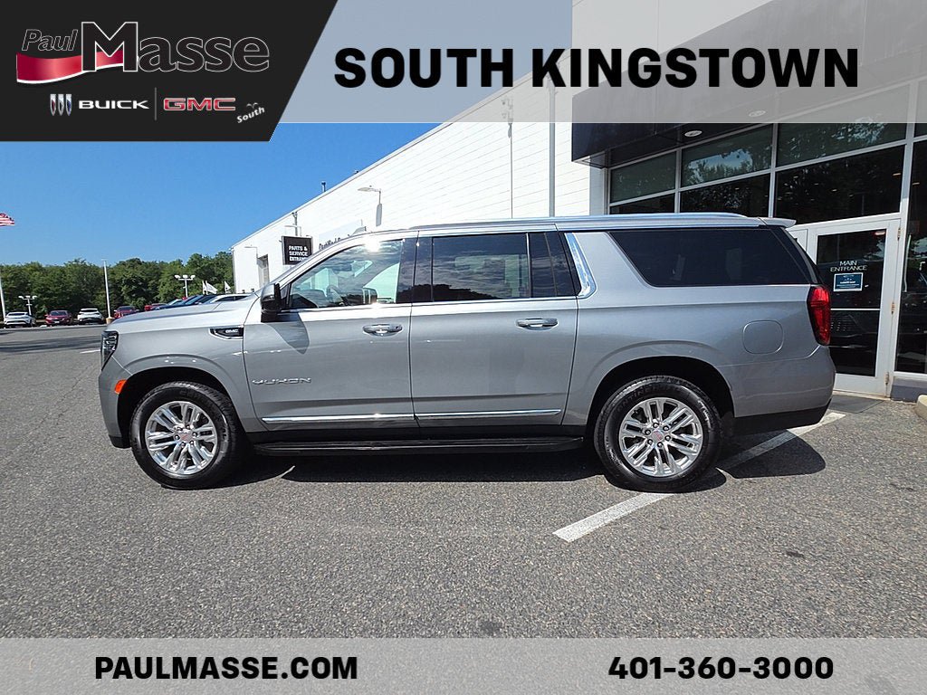 Used 2023 GMC Yukon XL SLT w/ SLT Premium Package AWD/4WD image 8