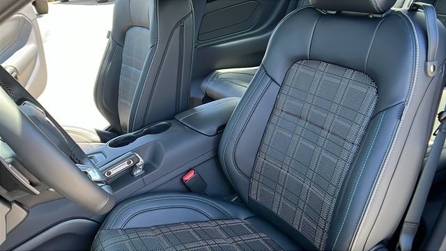 New 2026 Ford Mustang GT Premium w/ GT Performance Package RWD image 17