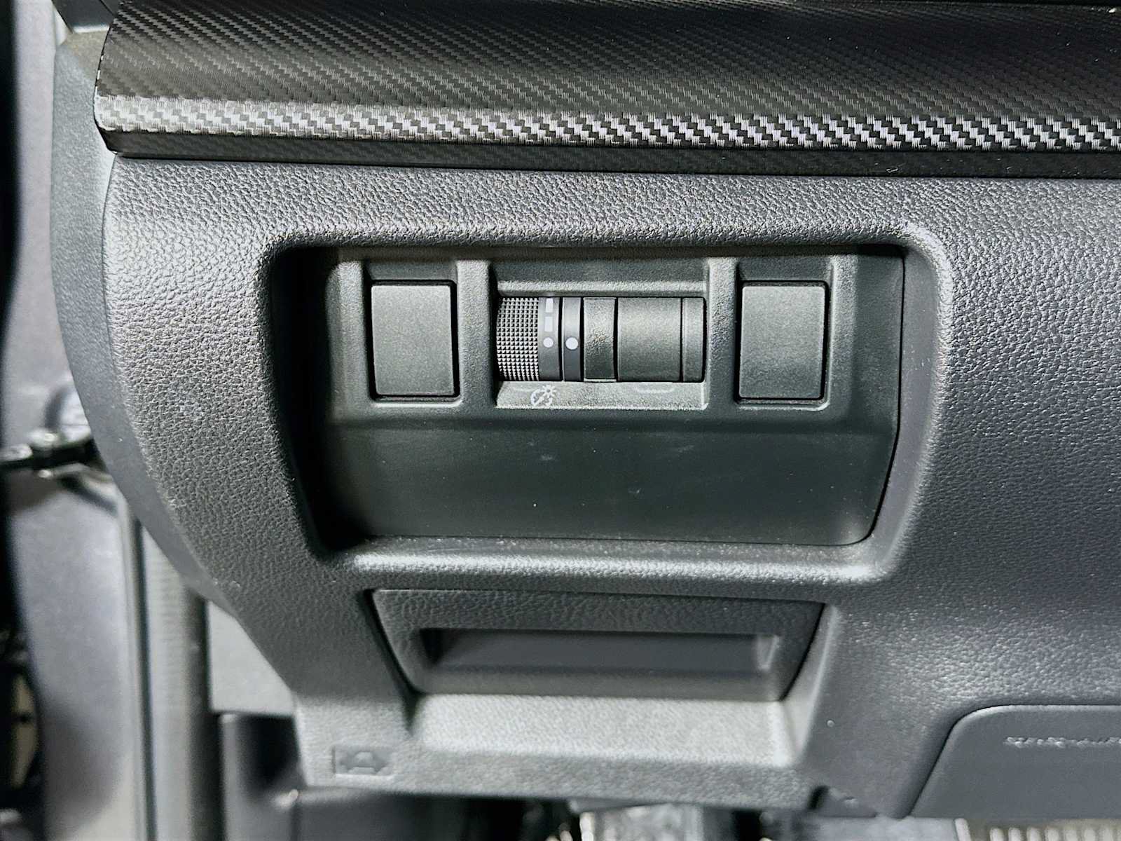 Certified 2024 Subaru Crosstrek 2.0i AWD/4WD image 10