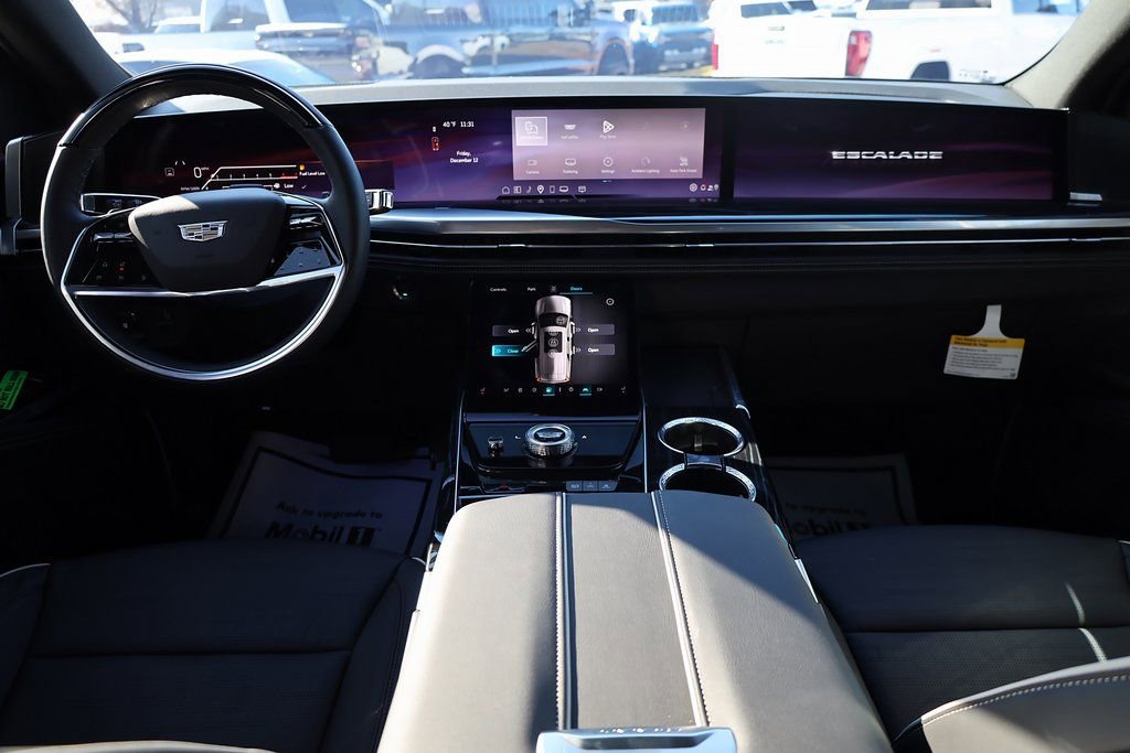 Used 2026 Cadillac Escalade Sport w/ Touring Package image 18