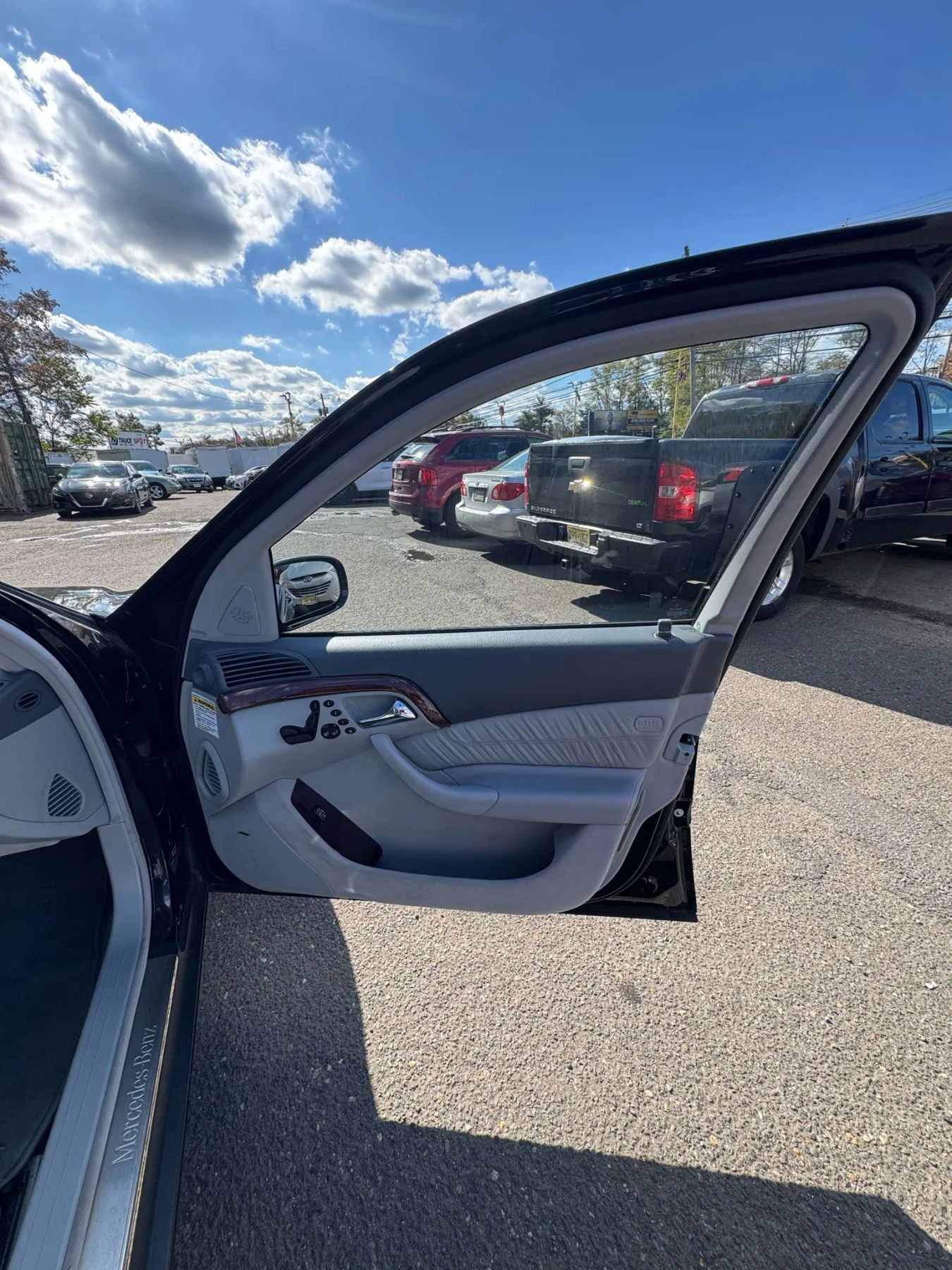 Used 2001 Mercedes-Benz S 500 image 11