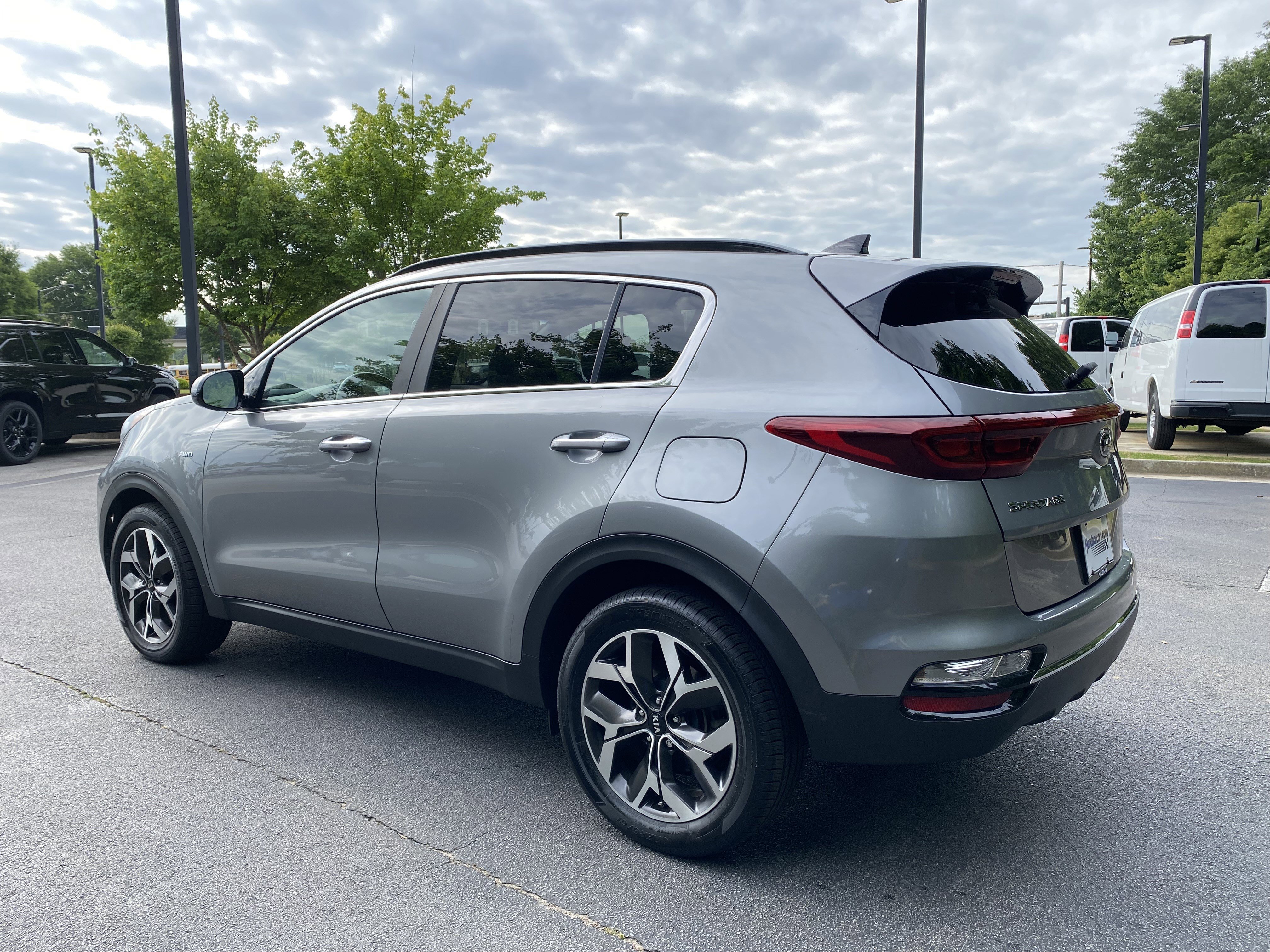 Used 2022 Kia Sportage EX AWD/4WD image 7