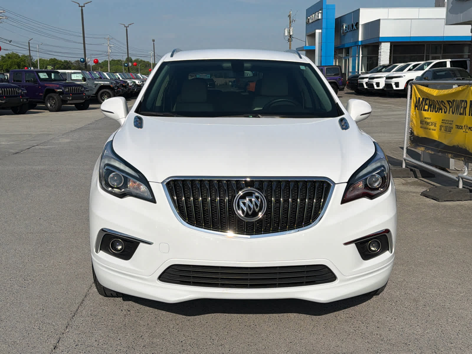 Used 2018 Buick Envision Essence FWD image 3