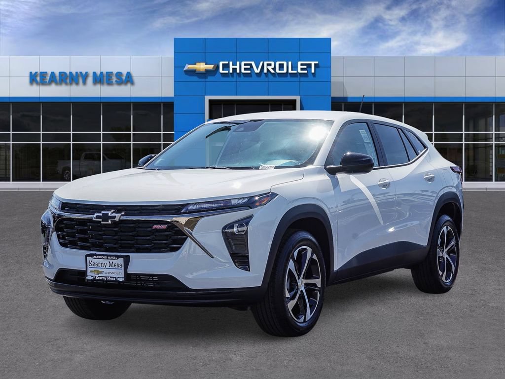 New 2026 Chevrolet Trax RS w/ Driver Confidence Package FWD image 3