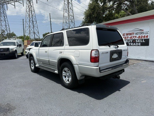 Used 2001 Toyota 4Runner Limited AWD/4WD image 5
