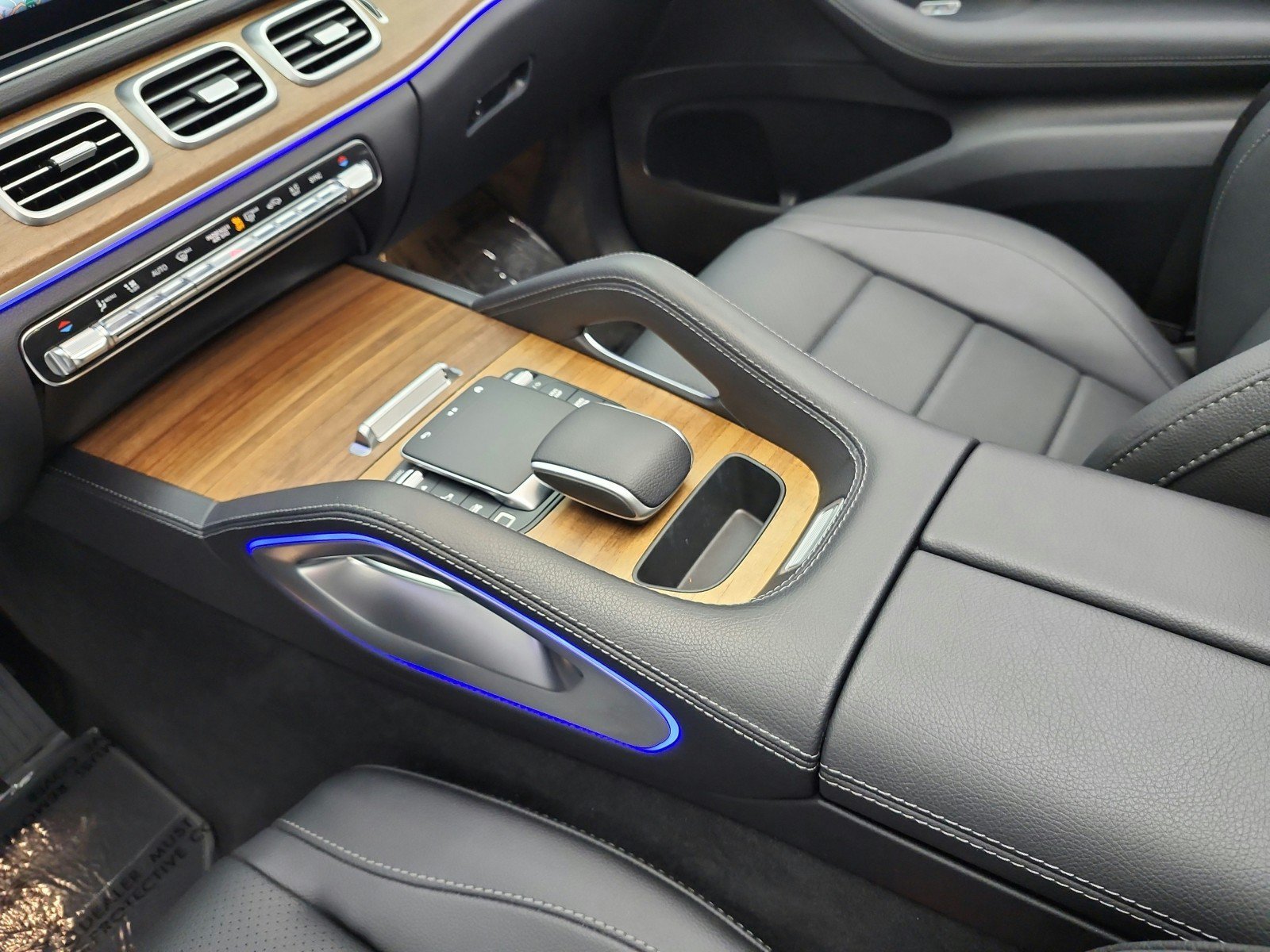 Certified 2025 Mercedes-Benz GLE 350 4MATIC image 11