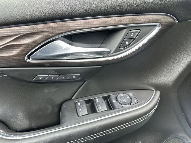 Used 2023 Buick Envision Avenir image 5