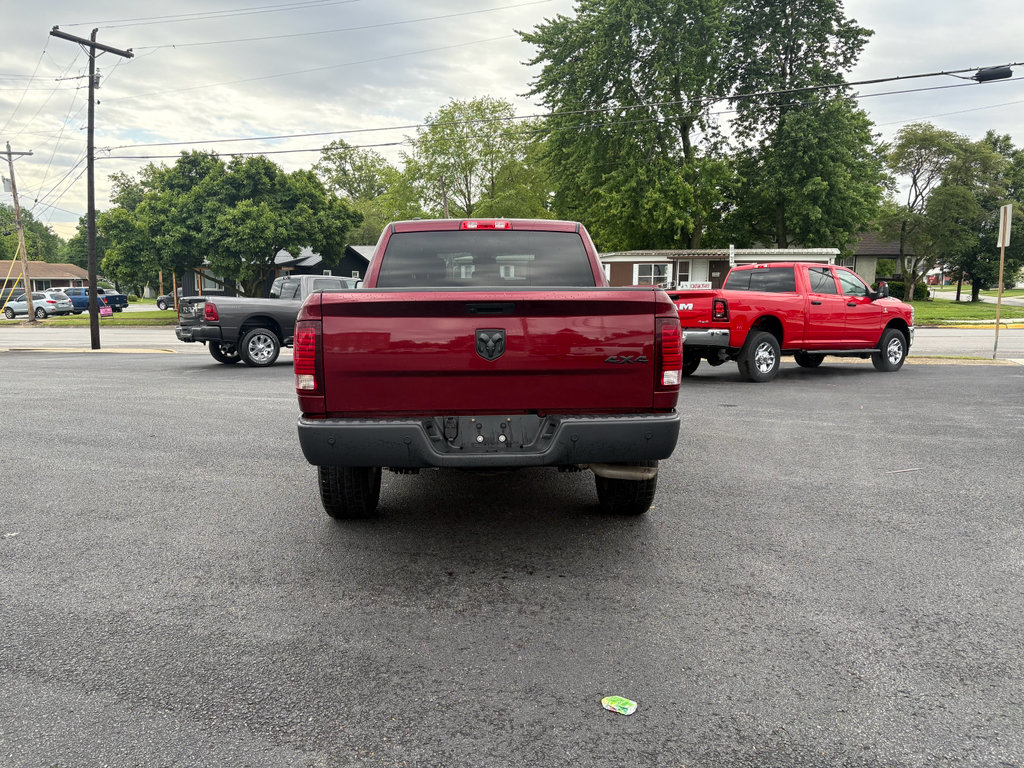 Used 2024 RAM 1500 Warlock AWD/4WD image 2
