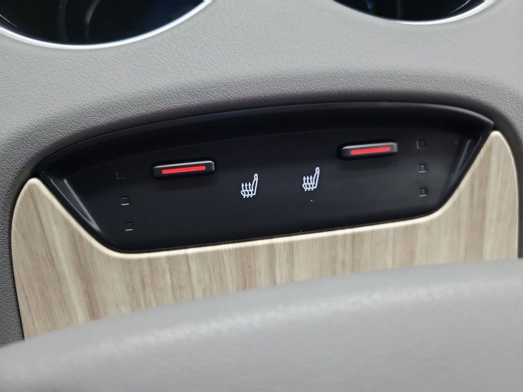 Used 2023 Toyota Venza XLE AWD/4WD image 45