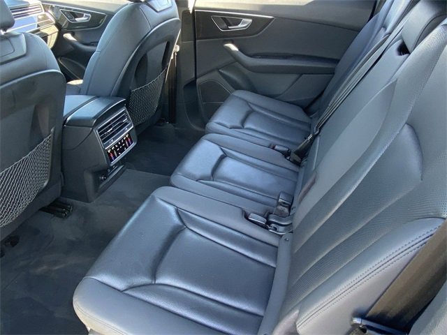Used 2021 Audi Q7 2.0T Premium Plus w/ Executive Package image 17