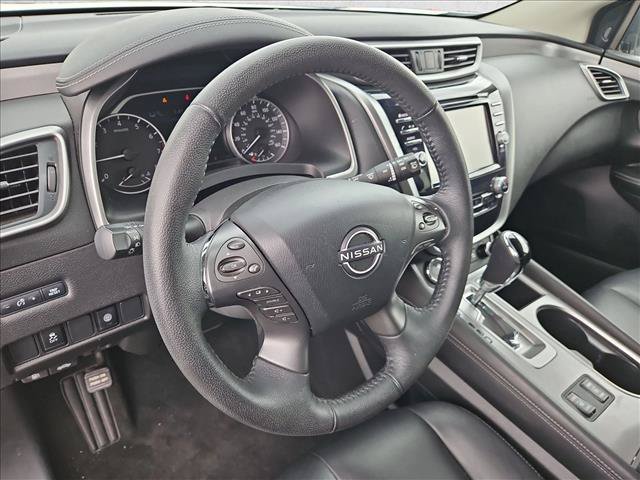 Used 2023 Nissan Murano SV w/ SV Midnight Edition Package FWD image 11