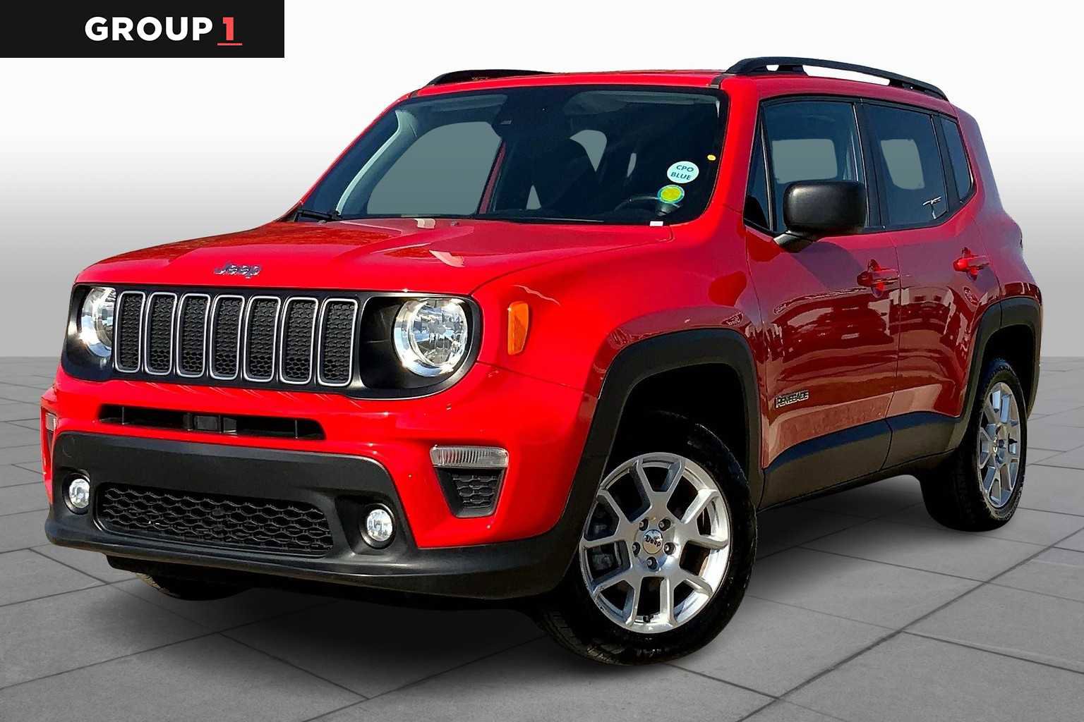 Used 2023 Jeep Renegade Latitude w/ Premium Group image 1