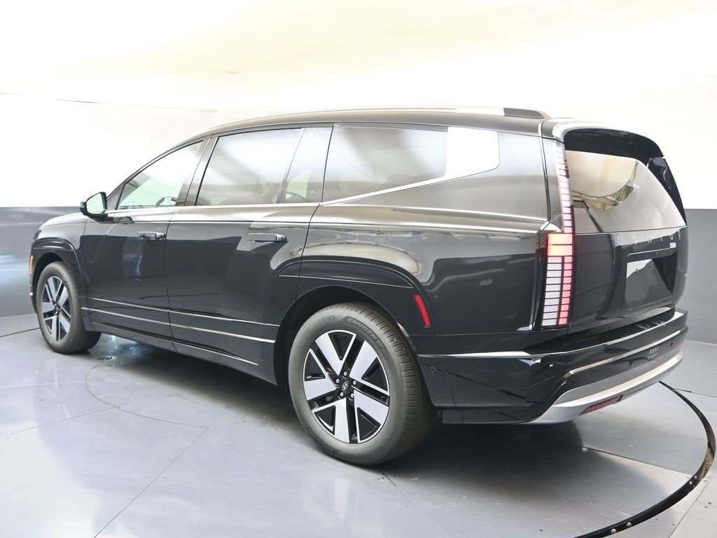 New 2026 Hyundai Ioniq 9 SEL image 3