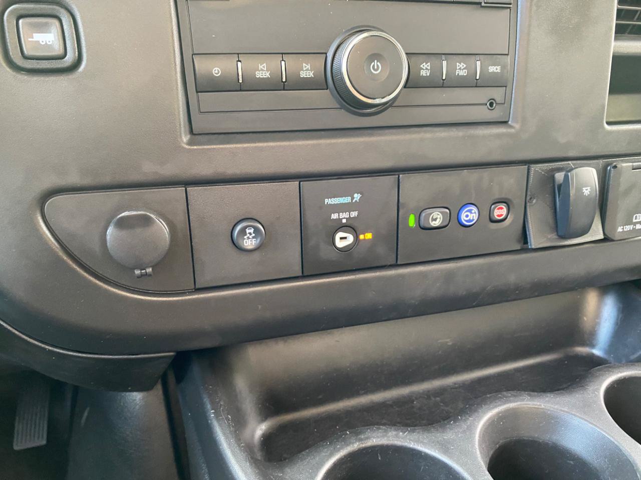 Used 2022 Chevrolet Express 3500 w/ Power Convenience Package RWD image 57
