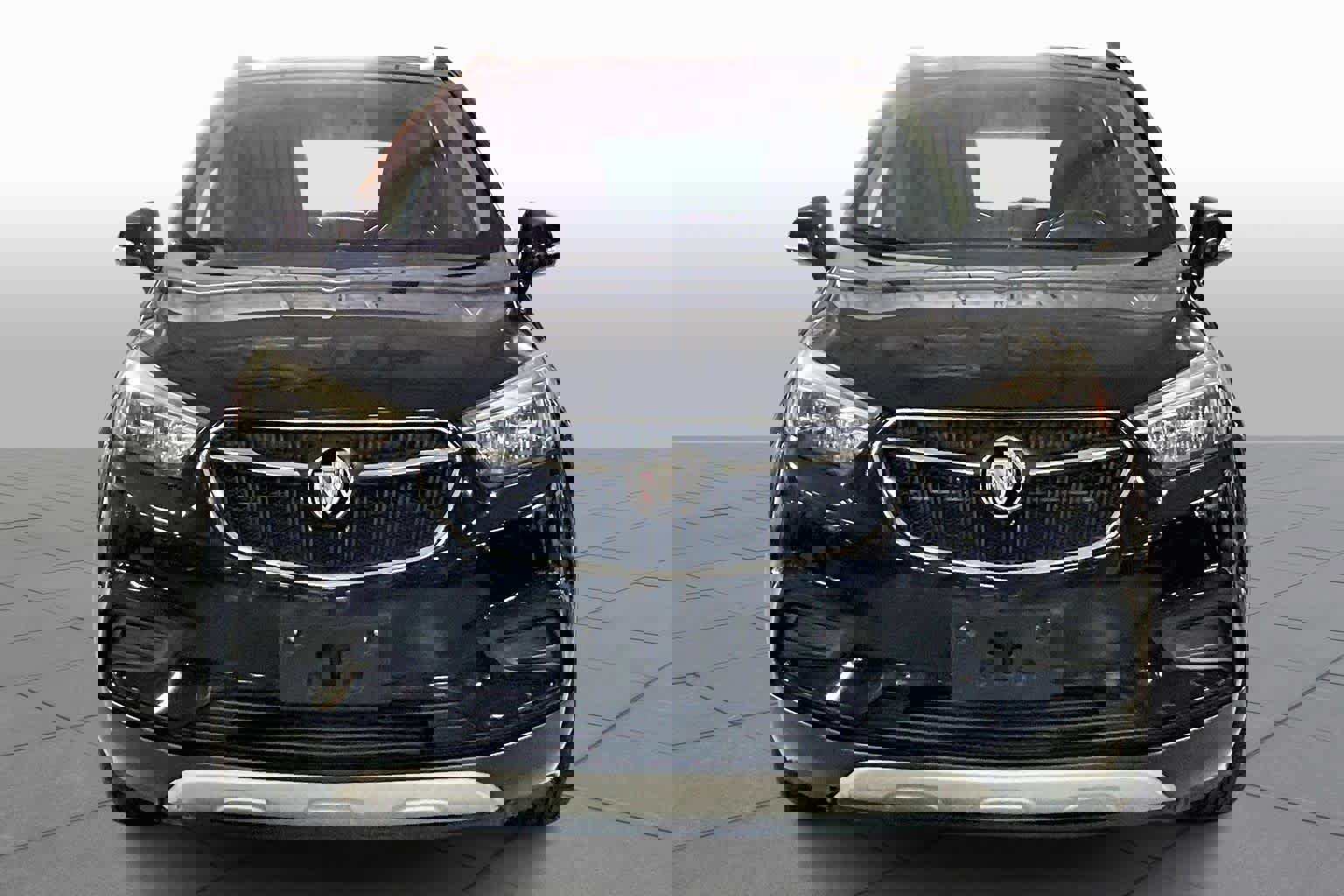 Used 2018 Buick Encore Preferred image 3