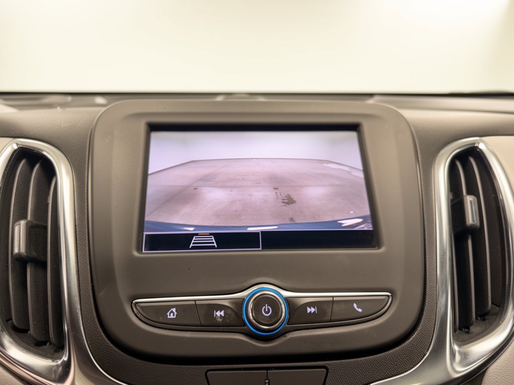 Used 2024 Chevrolet Equinox LT FWD image 24